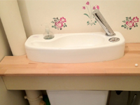 WiCi Concept Waschbecken auf die Toilette anpassbare Montage mit Möbel - Herr und Frau S (Frankreich - 78)